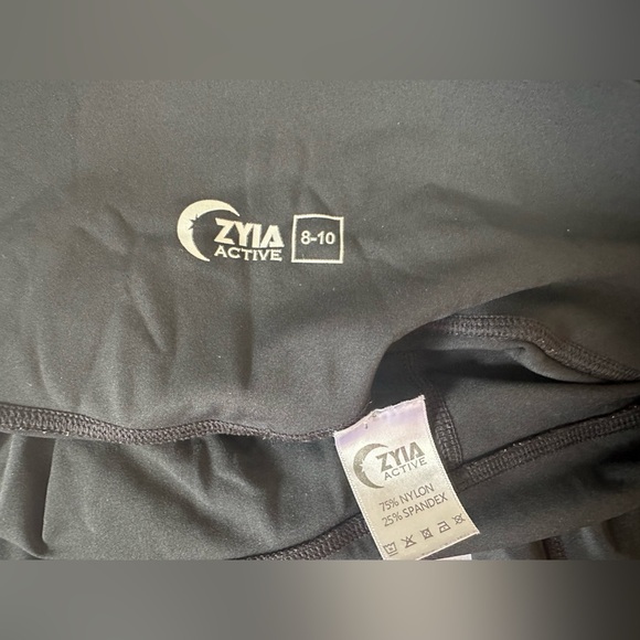 ZYIA Active Black Brilliant Hi-rise Legging 28" - Picture 6 of 9